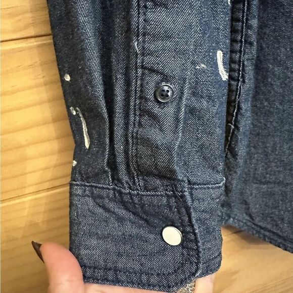 ROCAWEAR Button Up Shirt Mens XL Denim Distressed Embroidery Paint - Picture 10 of 11